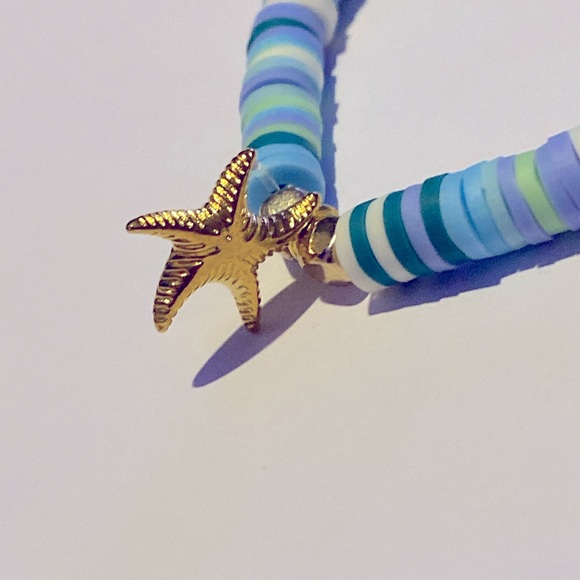Hand Crafted Bracelet Starfish Charm - Picture 4 of 4